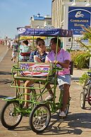 Commander Hotel & Suites