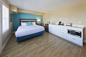 Commander Hotel & Suites