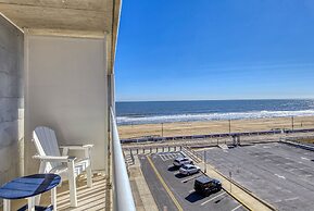 Commander Hotel & Suites