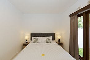 Odika Lovina House and Villa