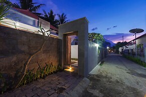 Odika Lovina House and Villa