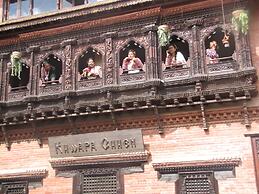 Khwapa Chhen Guest House and Restaurant