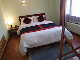 Khwapa Chhen Guest House and Restaurant