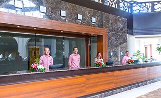 Jasmine Palace Resort & Spa