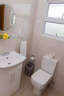 Le Manglier Guest House