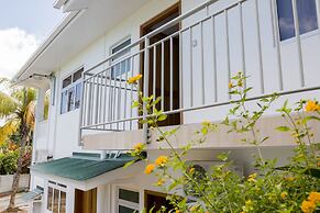 Le Manglier Guest House