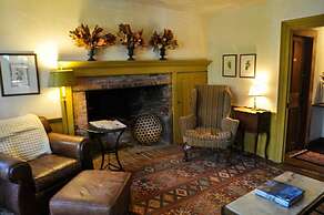 The Old Inn On The Green