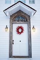 The Old Inn On The Green