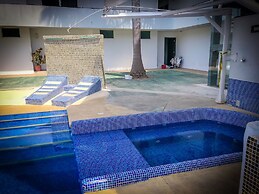 Sara Suites Ixtapa