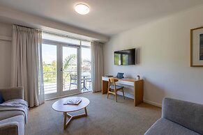 MainStay Suites Williamstown