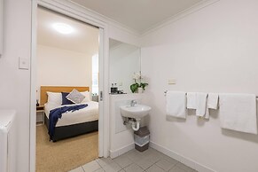 MainStay Suites Williamstown