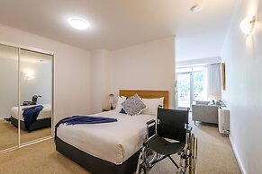 MainStay Suites Williamstown