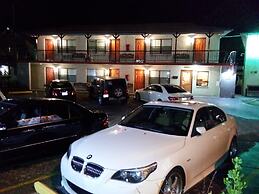 Merida Inn and Suites