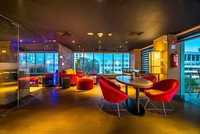 Crown Prince Hotel Surabaya