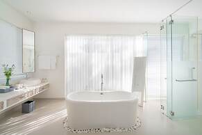 Fleur de Lys Resort & Spa Long Hai