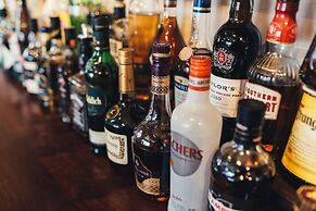 Florence House Hotel & Restaurant