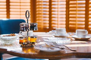 Florence House Hotel & Restaurant