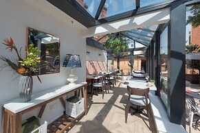 Florence House Hotel & Restaurant