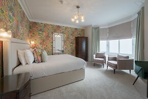 Florence House Hotel & Restaurant