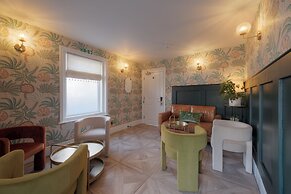 Florence House Hotel & Restaurant