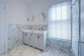 Florence House Hotel & Restaurant