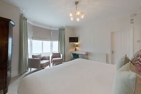 Florence House Hotel & Restaurant