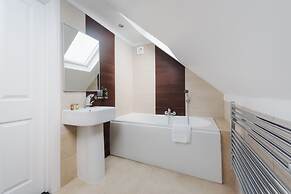 Somerset House Hotel & Restaurant