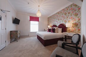 Somerset House Hotel & Restaurant