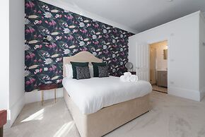 Somerset House Hotel & Restaurant