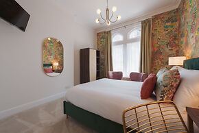 Somerset House Hotel & Restaurant