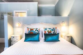 Somerset House Hotel & Restaurant