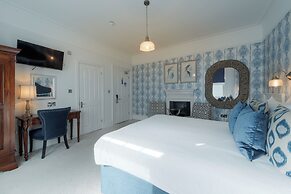 Florence Gardens Hotel & Restaurant