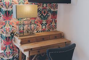 Florence Gardens Hotel & Restaurant