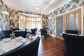 Florence Gardens Hotel & Restaurant