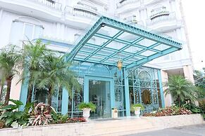 Noor Hotel