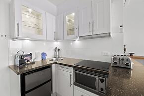 The Bellafonte - Luxury Oceanfront Hotel