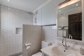 The Bellafonte - Luxury Oceanfront Hotel