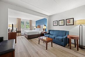 Comfort Suites Near Casinos Norwich-Uncasville CT