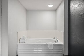 Comfort Suites Near Casinos Norwich-Uncasville CT