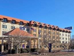 Comfort Suites Near Casinos Norwich-Uncasville CT