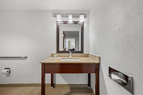 Comfort Suites Near Casinos Norwich-Uncasville CT