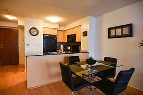 Maplewood Suites - Square One