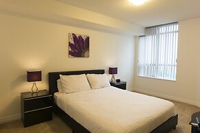 Maplewood Suites - Square One