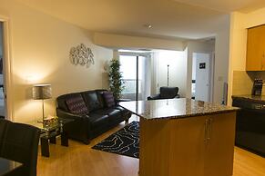 Maplewood Suites - Square One