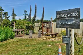 Surf Motel and Gardens