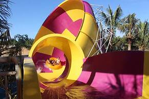 Asia Bay International hotel