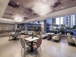 Mercure Qingdao Downtown