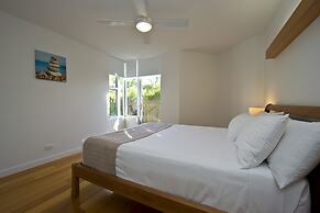 Maggies Beachfront Apt. 9