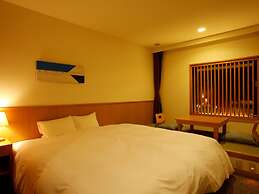 Bayside Square Kaike Hotel