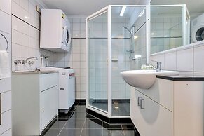 Darwin Executive Studio